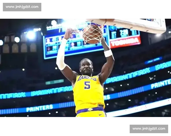 里夫斯 51+11+9 创纪录 湖人客场 127-120 力克国王